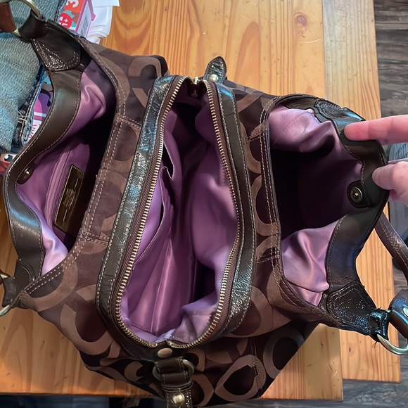 Coach Madison Handbag - Picture 4 of 10